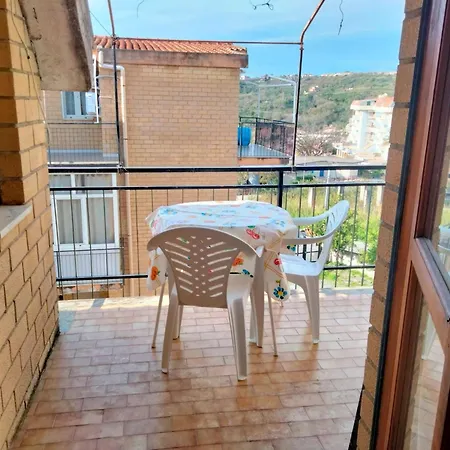 Apartment Santa Teresa